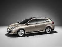 Renault Megane Sport Tourer (2009) - picture 1 of 4