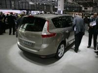 Renault Scenic Geneva (2009) - picture 4 of 15