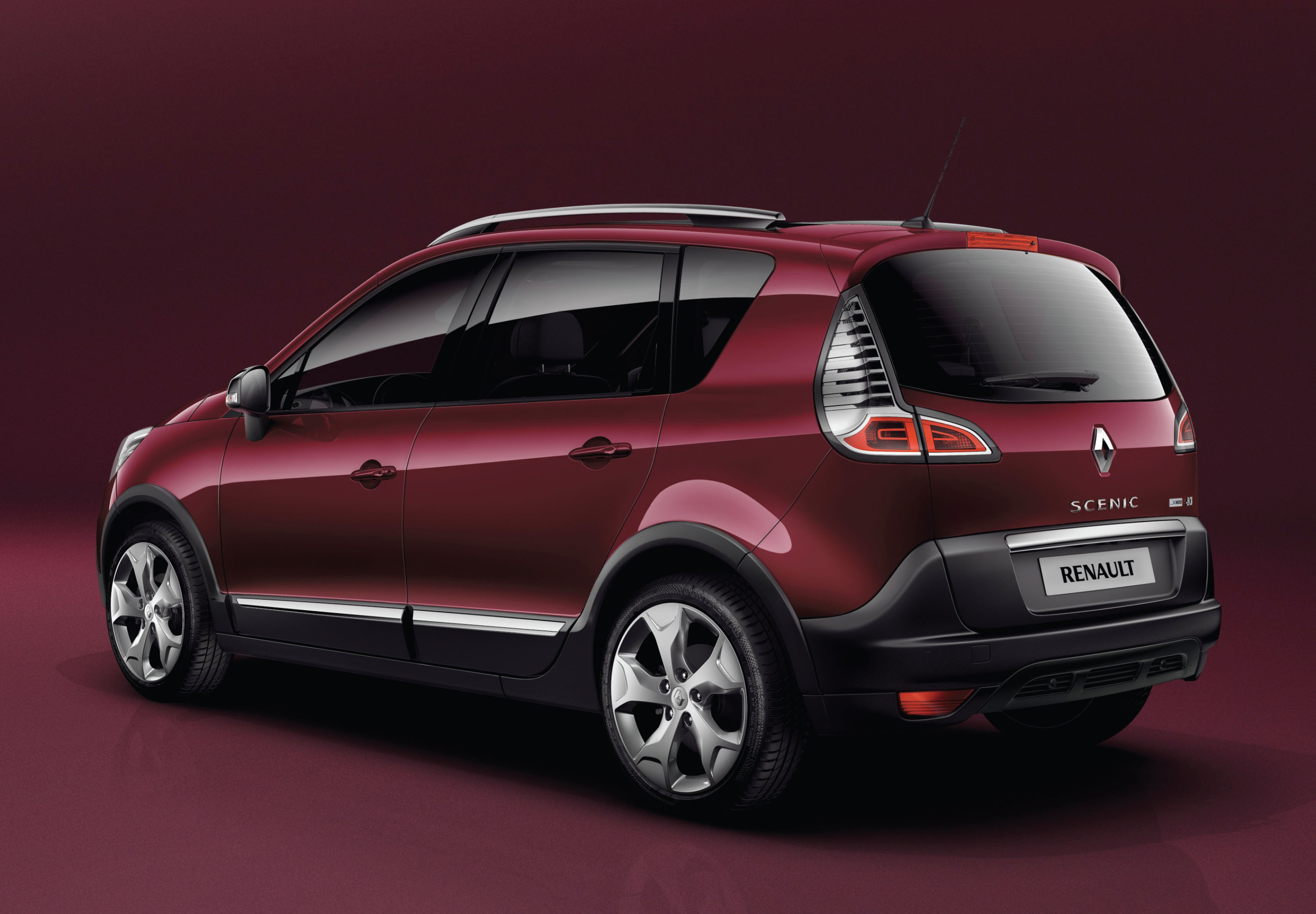 Автомобиль марка renault. Рено Сценик 3 кроссовер. Renault Scenic XMOD. Рено Сценик 2 степвей. Рено Сценик 2020.