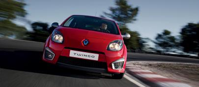 Renault Twingo RS (2009) - picture 4 of 39