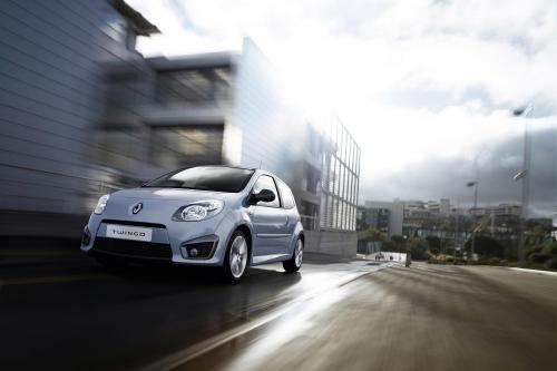 Renault Twingo RS (2009) - picture 32 of 39