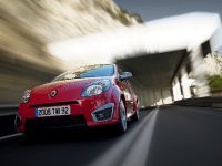 Renault Twingo RS (2009) - picture 4 of 39