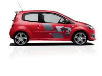Renault Twingo RS (2009) - picture 13 of 39