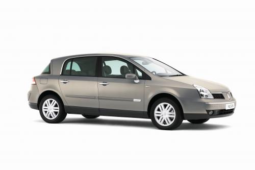 Renault Vel Satis (2005) - picture 8 of 14