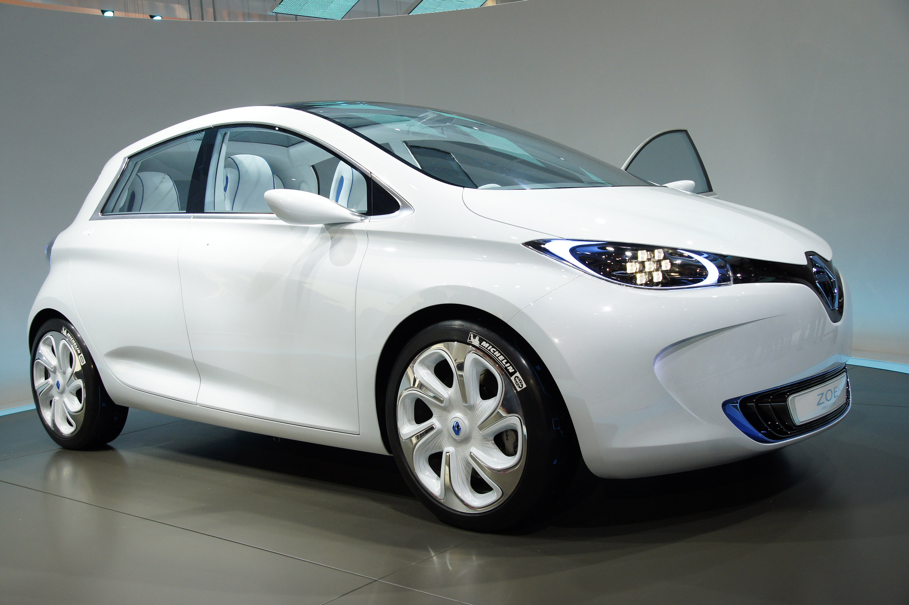 Renault ZOE Preview Paris (2010) - pictures & information