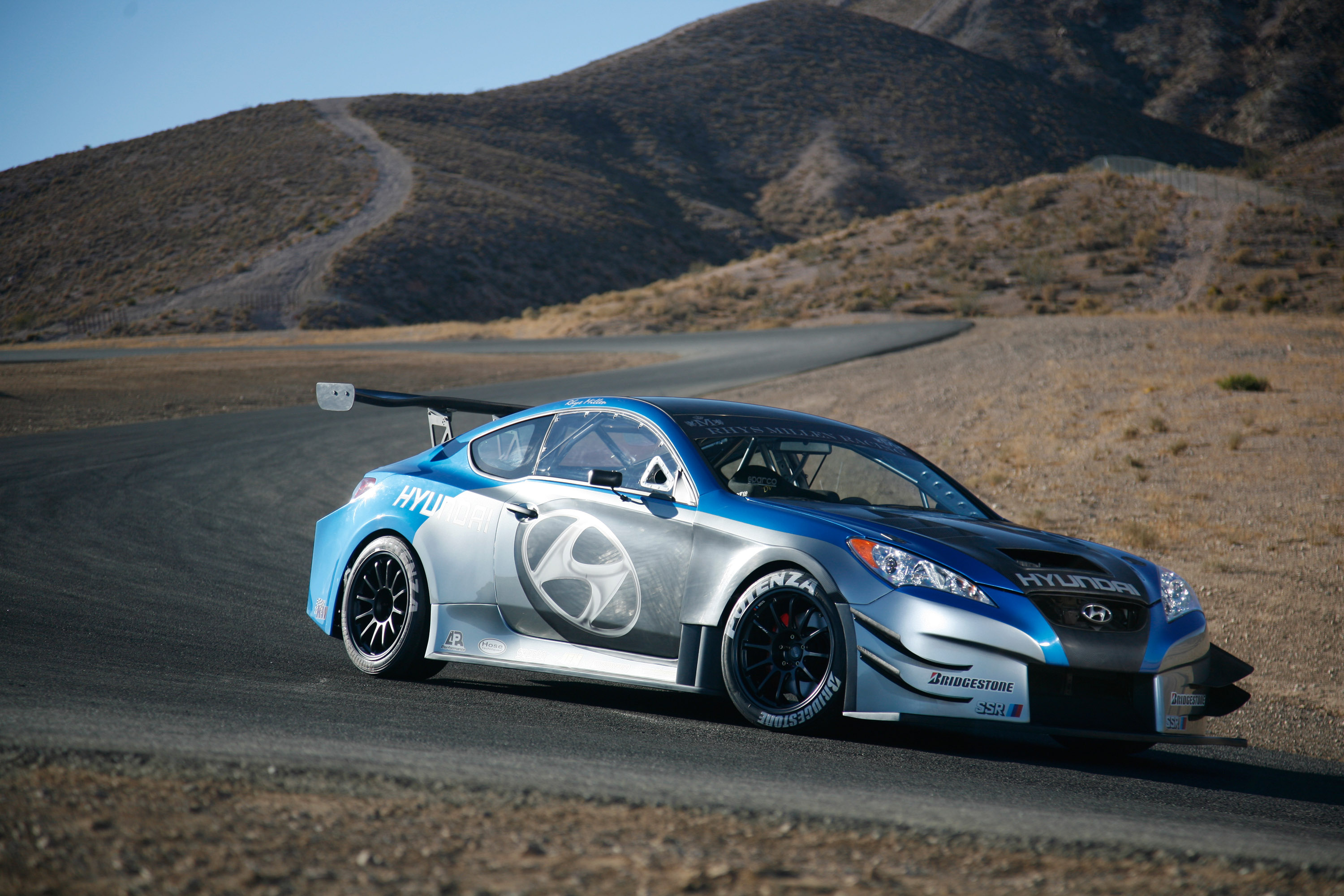 RMR Hyundai Genesis Coupe