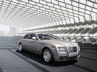 Rolls-Royce Ghost Extended Wheelbase (2012) - picture 1 of 4