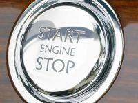 Rolls-Royce Ghost (2011) - picture 11 of 40