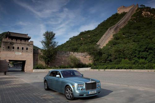 Rolls-Royce Phantom 102EX (2011) - picture 1 of 12