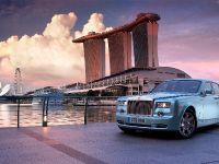 Rolls-Royce Phantom 102EX (2011) - picture 6 of 12