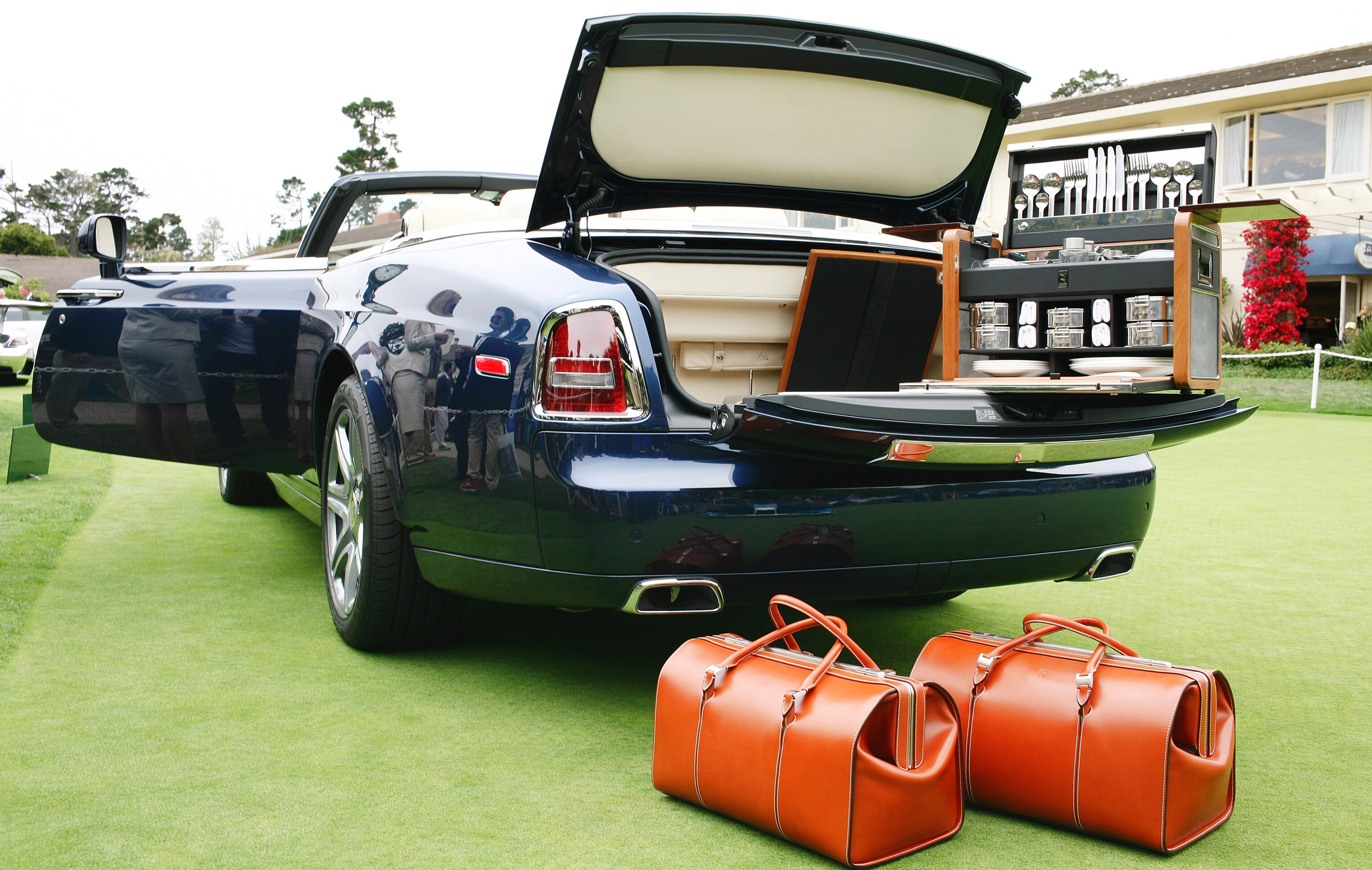 Rolls-Royce Phantom Pebble Beach 60th Anniversary