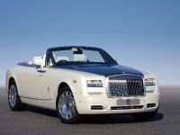 Rolls-Royce Phantom Drophead Coupe Series II (2012) - picture 4 of 16