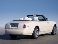 Rolls-Royce Phantom Drophead Coupe Series II (2012) - picture 6 of 16