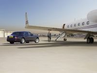 Rolls-Royce Phantom Extetnded Wheelbase Series II (2012) - picture 3 of 12