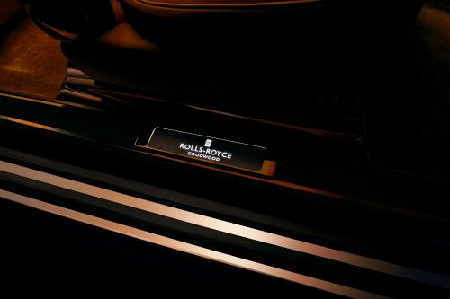 Rolls-Royce Phantom Series II (2012) - picture 9 of 13