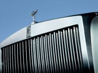 Rolls-Royce Phantom Series II (2012) - picture 8 of 13