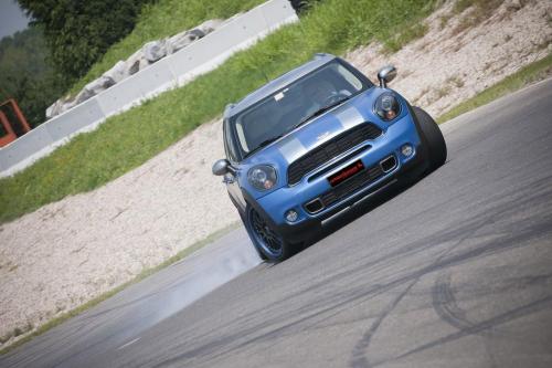 Romeo Ferraris MINI Countryman Anniversario (2011) - picture 8 of 20
