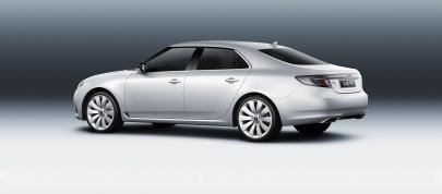 Saab 9-5 Saloon (2010) - picture 4 of 12