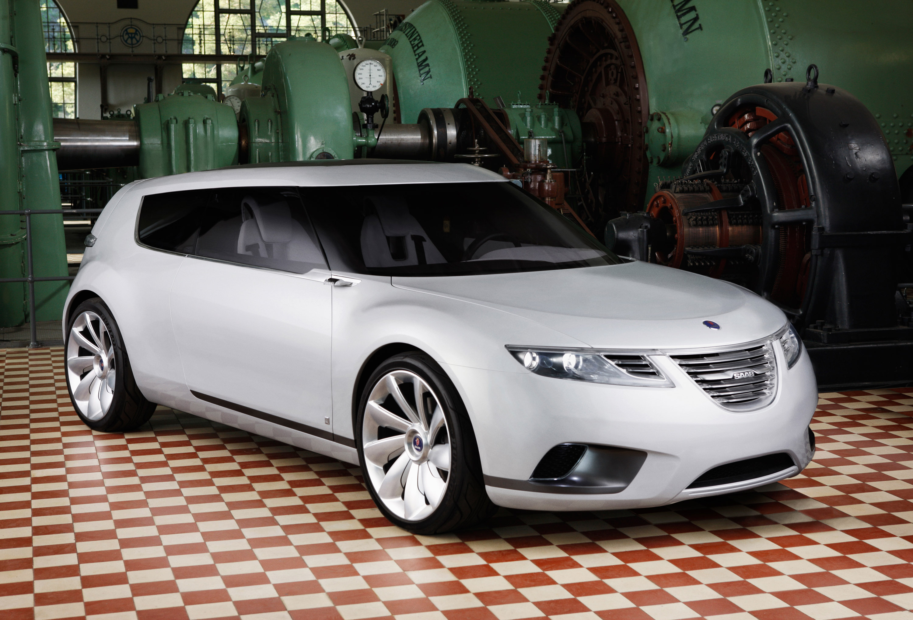 Saab 9-X Biohybrid