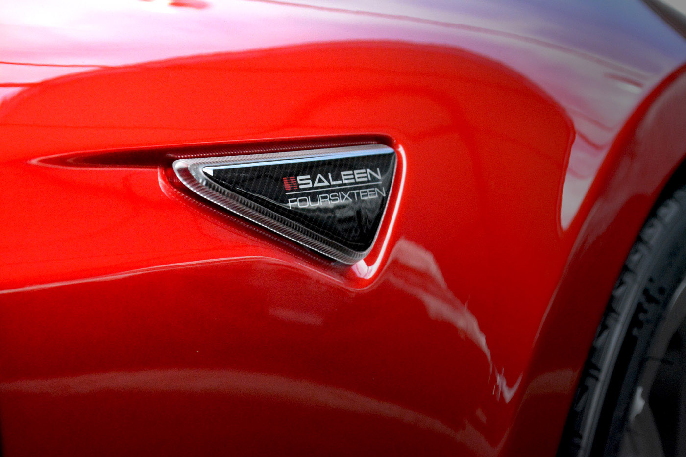 Saleen FOURSIXTEEN Tesla Model S