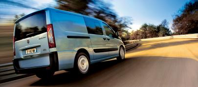 Fiat Scudo Panorama (2008) - picture 12 of 13