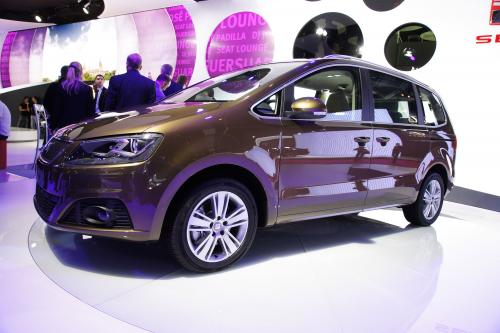 SEAT Alhambra Paris (2010) - picture 1 of 3