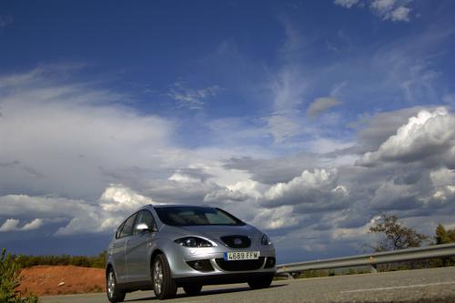 Seat Altea XL (2008) - picture 8 of 14