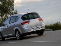 SEAT Altea XL (2008) - picture 8 of 14