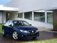 Seat Exeo (2008) - picture 1 of 6