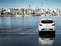SEAT Ibiza FR 2.0 TDI CR (2010) - picture 18 of 58