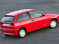 SEAT Ibiza Mk II (1996) - picture 2 of 3