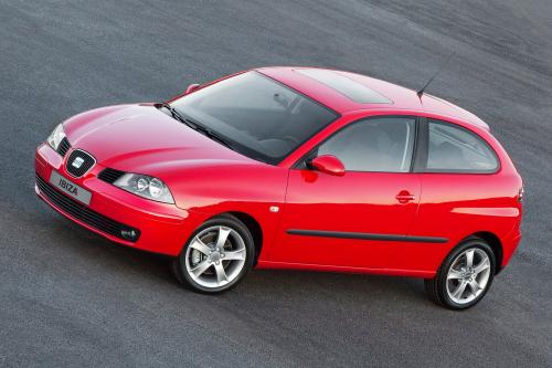 SEAT Ibiza Mk III (2002) - picture 1 of 3