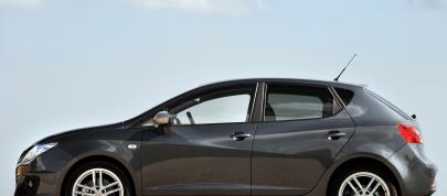 SEAT Ibiza FR TDI (2010) - picture 4 of 5