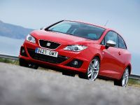 SEAT Ibiza FR TDI (2010) - picture 4 of 5