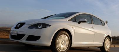 Seat Leon Ecomotive (2008) - picture 12 of 14