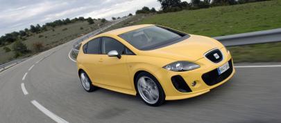 Seat Leon Linea R (2009) - picture 20 of 34