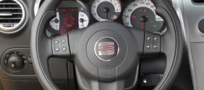 Seat Leon Linea R (2009) - picture 28 of 34