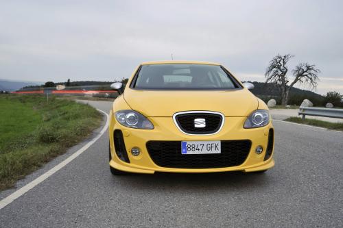 Seat Leon Linea R (2009) - picture 17 of 34