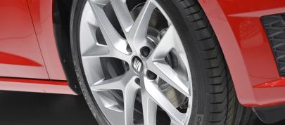 Seat Leon SC Geneva (2013) - picture 12 of 14