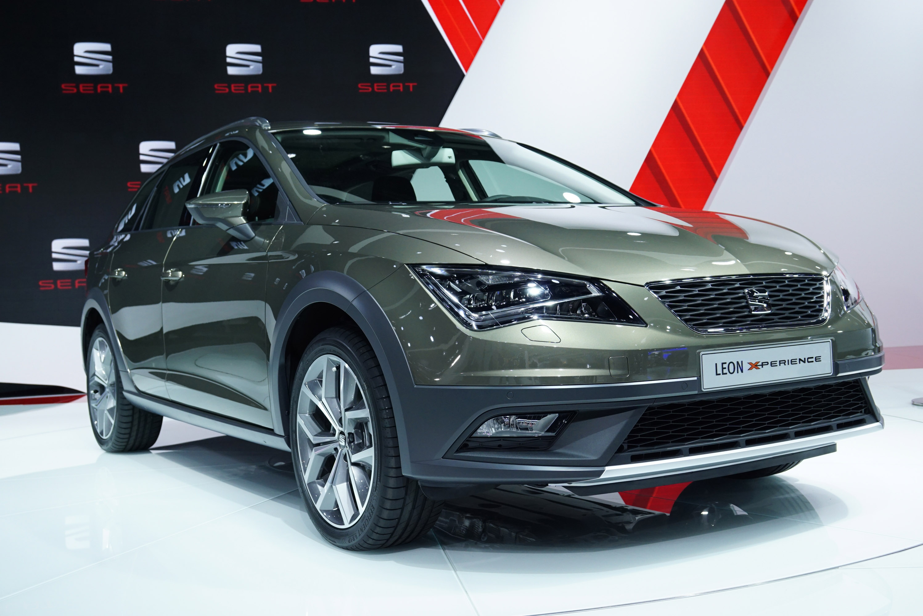 SEAT Leon X-Perience Paris