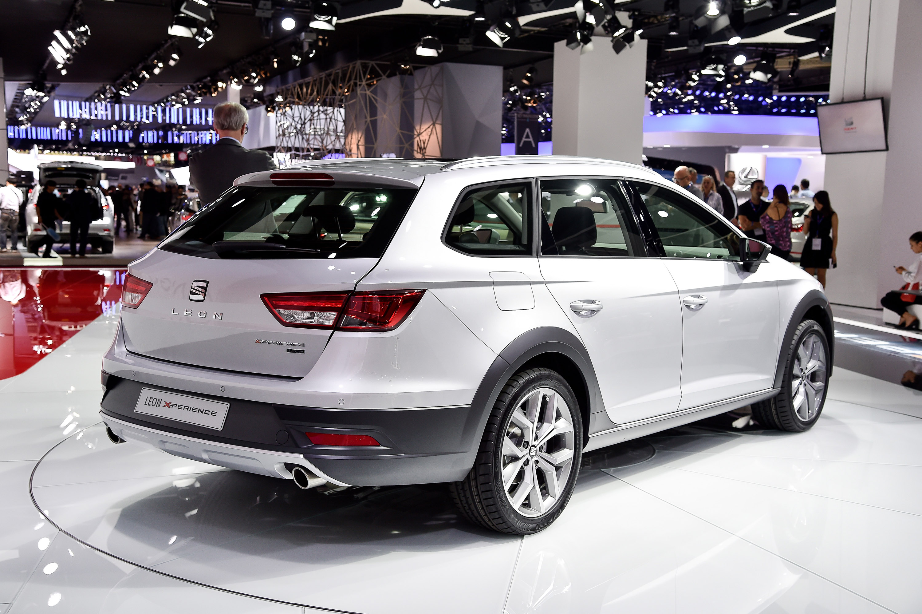 SEAT Leon X-Perience Paris