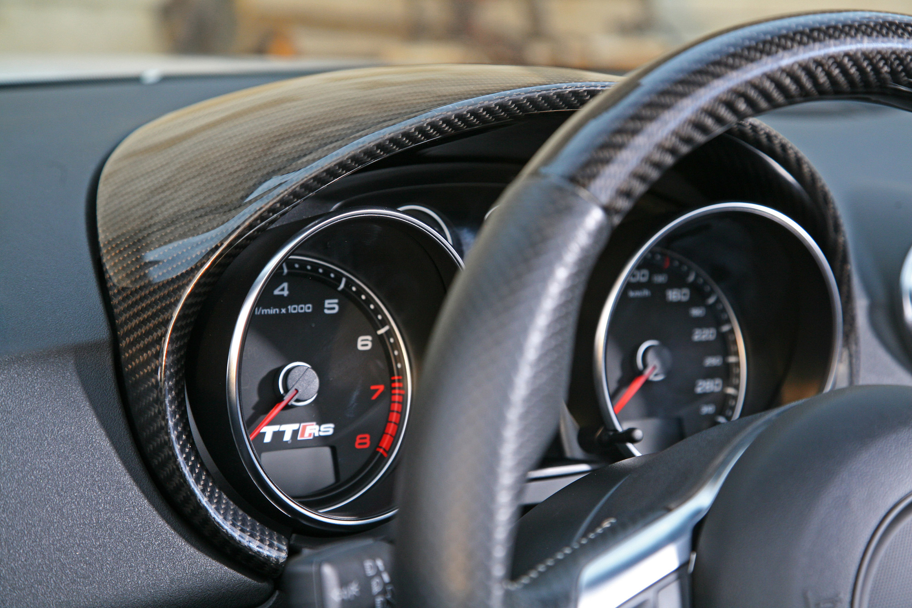 Audi TT 8j приборка