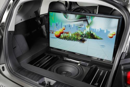 Sibal Scion iQ (2011) - picture 8 of 12