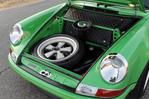 Singer Design Porsche 911 Classic (1994) - picture 17 of 27