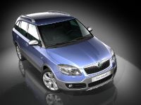 Skoda Fabia Combi Scout (2007) - picture 1 of 4