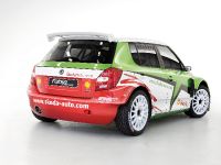 Skoda Fabia Super 2000 factory team car (2009) - picture 3 of 3