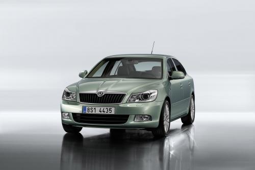 Skoda Octavia (2009) - picture 1 of 4
