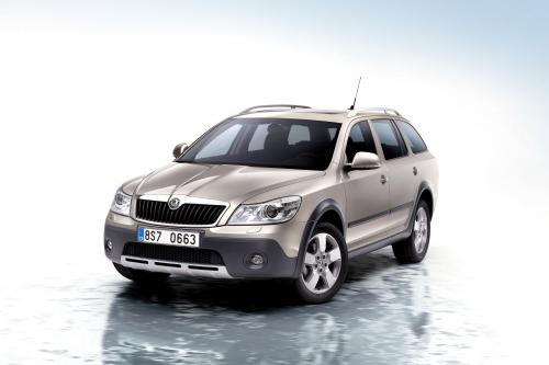 Skoda Octavia Scout Facelift (2009) - picture 1 of 2