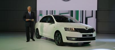 SKODA Rapid Paris (2012) - picture 7 of 8