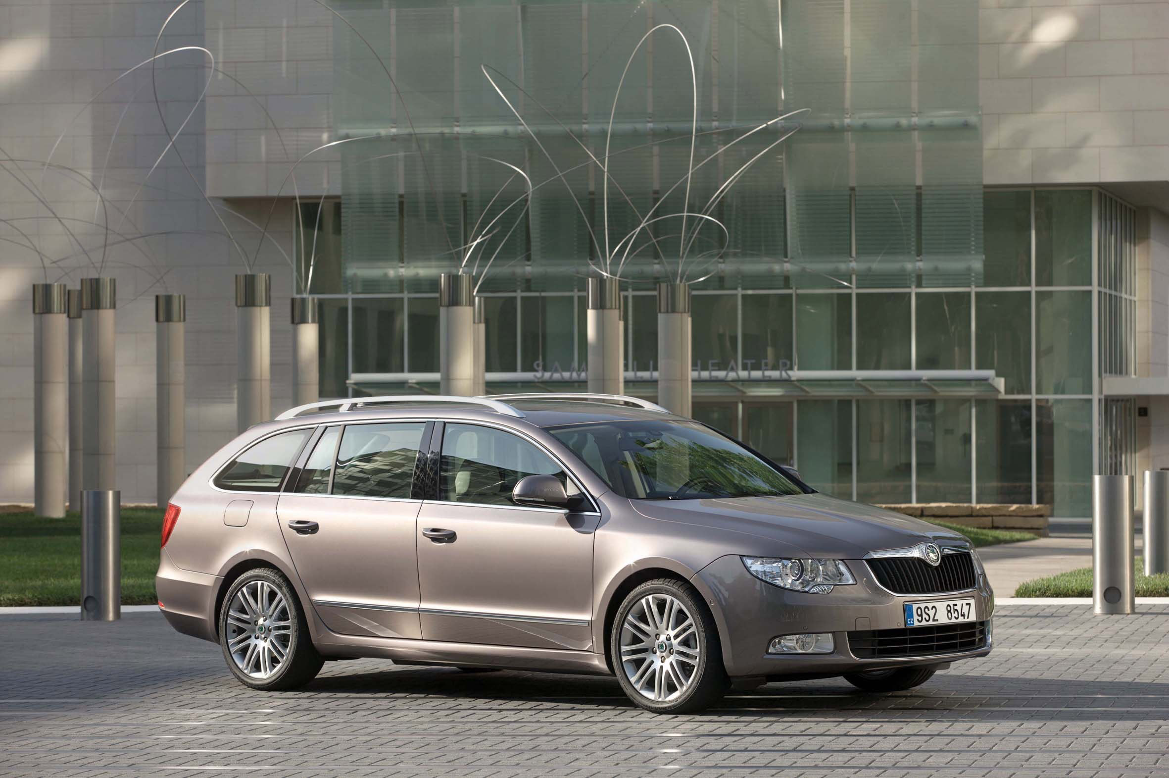 Skoda Superb Combi